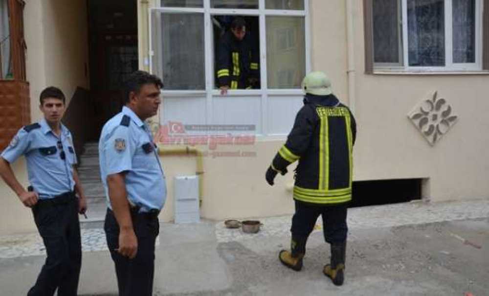 Yemek Ocakta Unutuldu