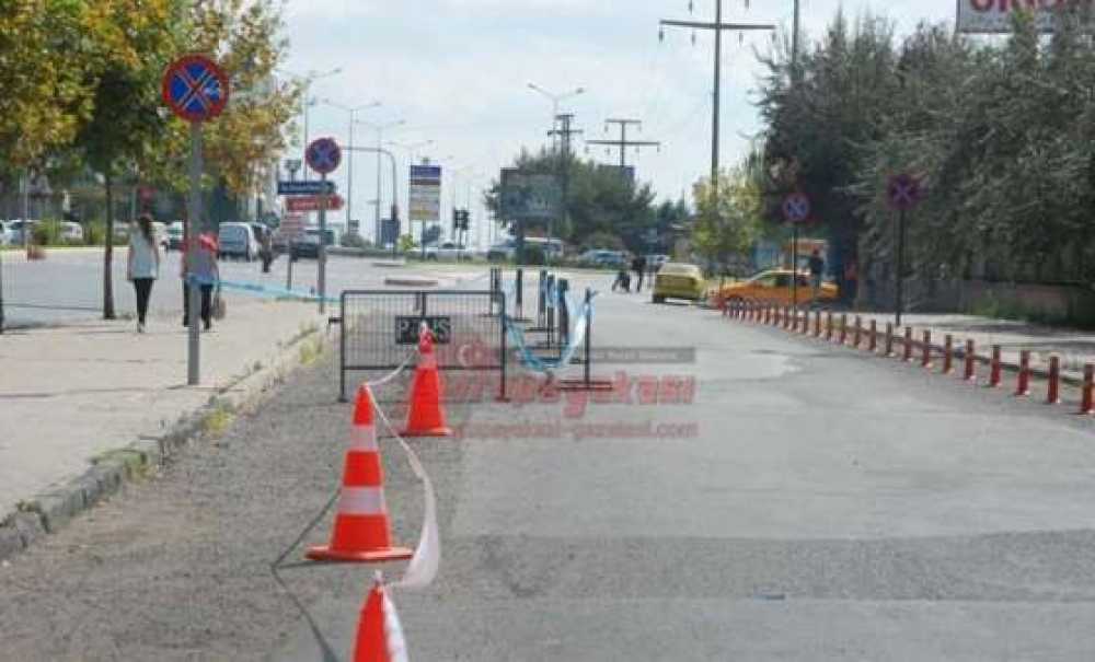 Emniyet Önüne Dubalı Tedbir