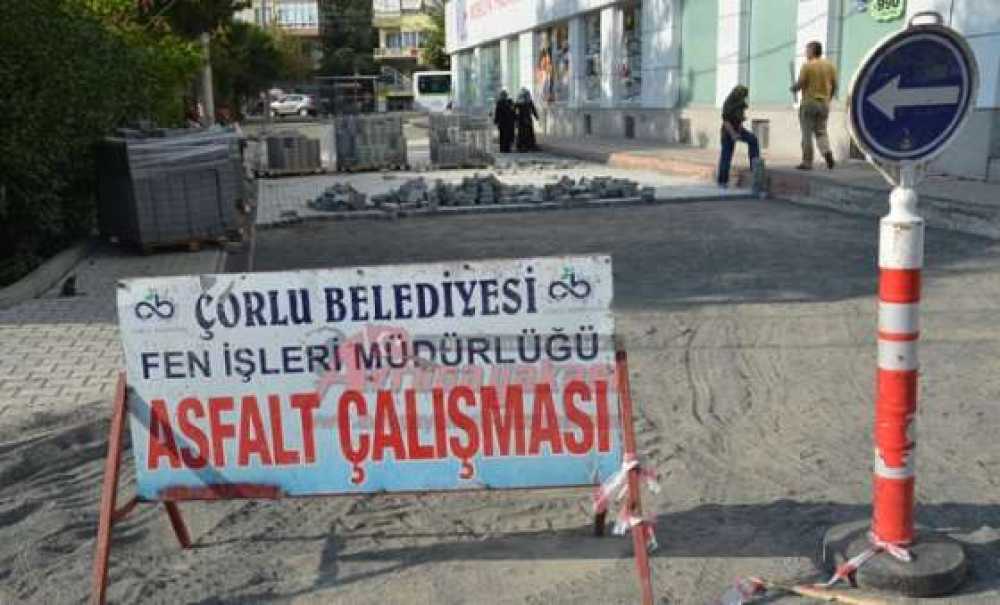 Çorlu Belediyesi'nden Parke Taşı Çalışması