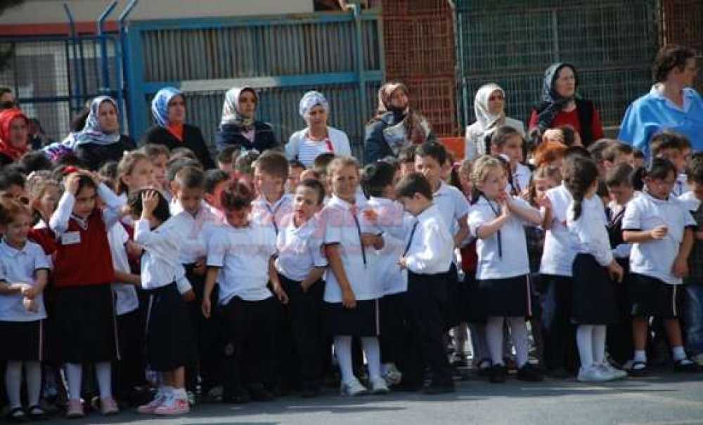 52 Bin Öğrenci İçin Ders Zili Yeniden Çaldı