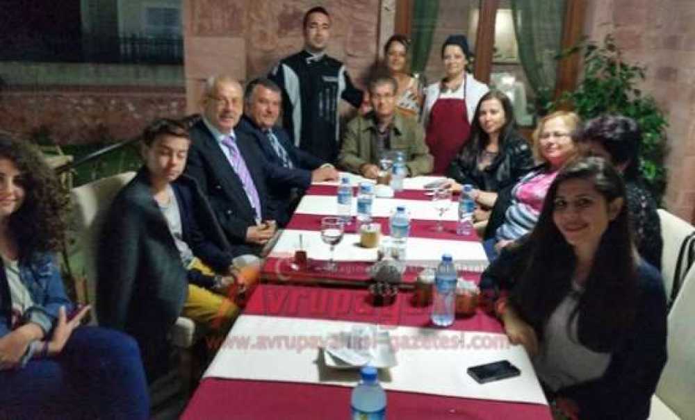 Esnaf Ve Sanatkarlar Odası Başkanı Aktepe`den Kaymakam Doğan`a Veda Yemeği