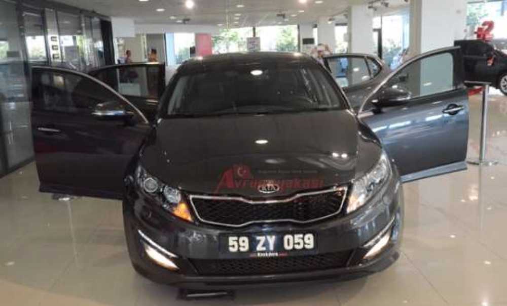 Başkan Baysan'a Hibe Makam Aracı