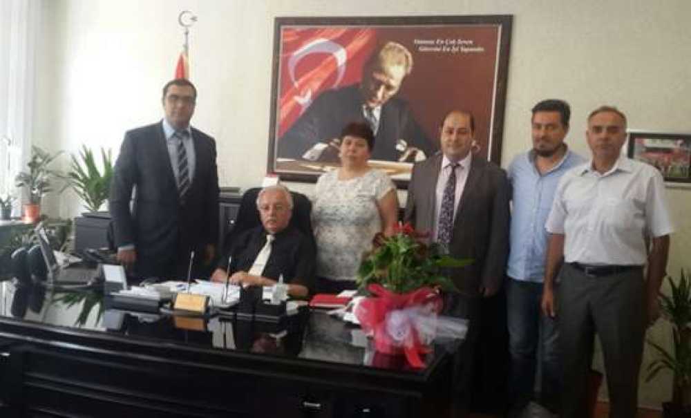 Çorlulu Kantincilerden İlçe Milli Eğitim Müdürü Güçlü`ye Ziyaret