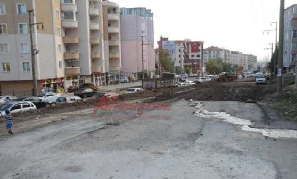 Bahriye Üçok Bulvarı Yapılıyor