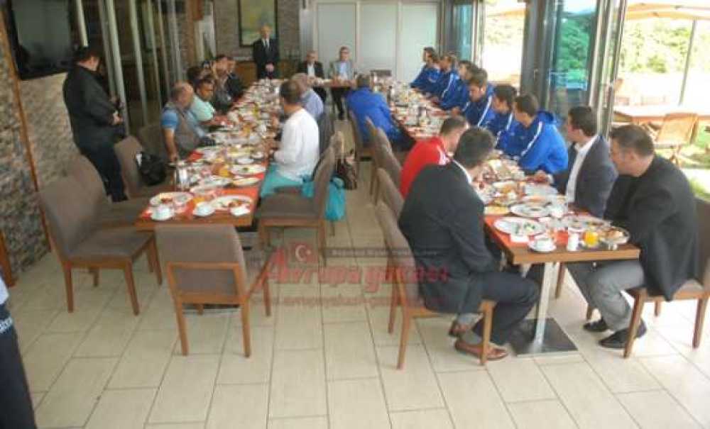 Çbsk`dan Tanıtım Toplantısı