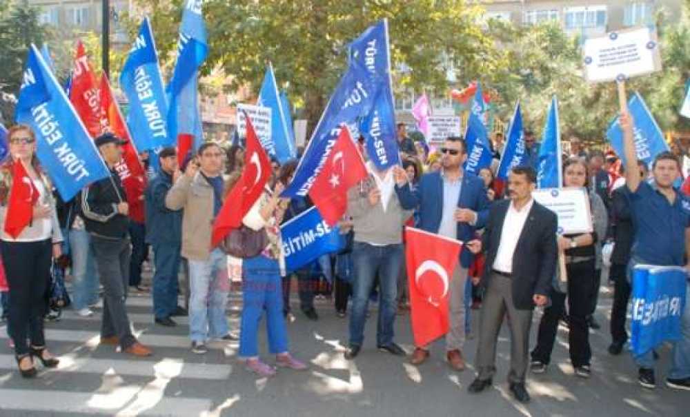 Öğretmenlerden Grev