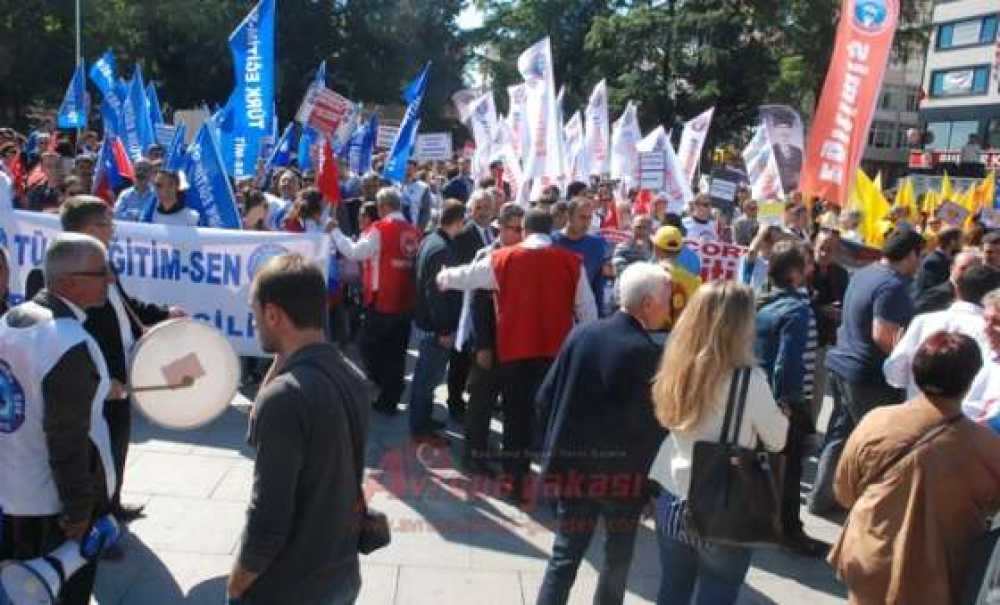 Öğretmenlerden Grev