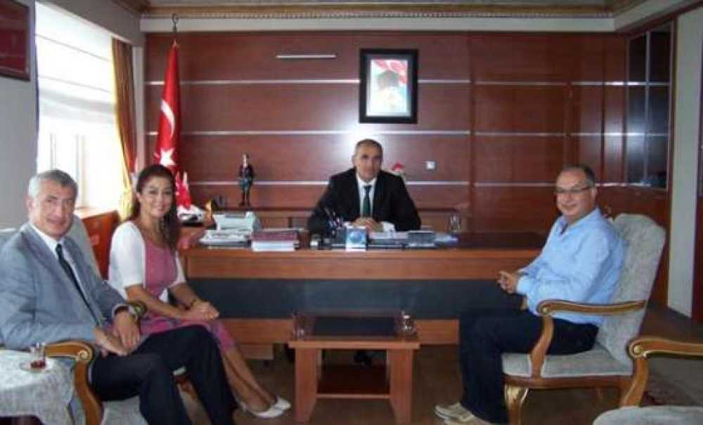 Derneklerden Kaymakam Kılıç`a Ziyaret