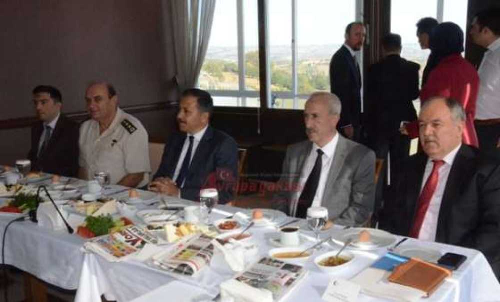 Tekirdağ Valisi Ali Yerlikaya Basın Mensupları Ile Buluştu