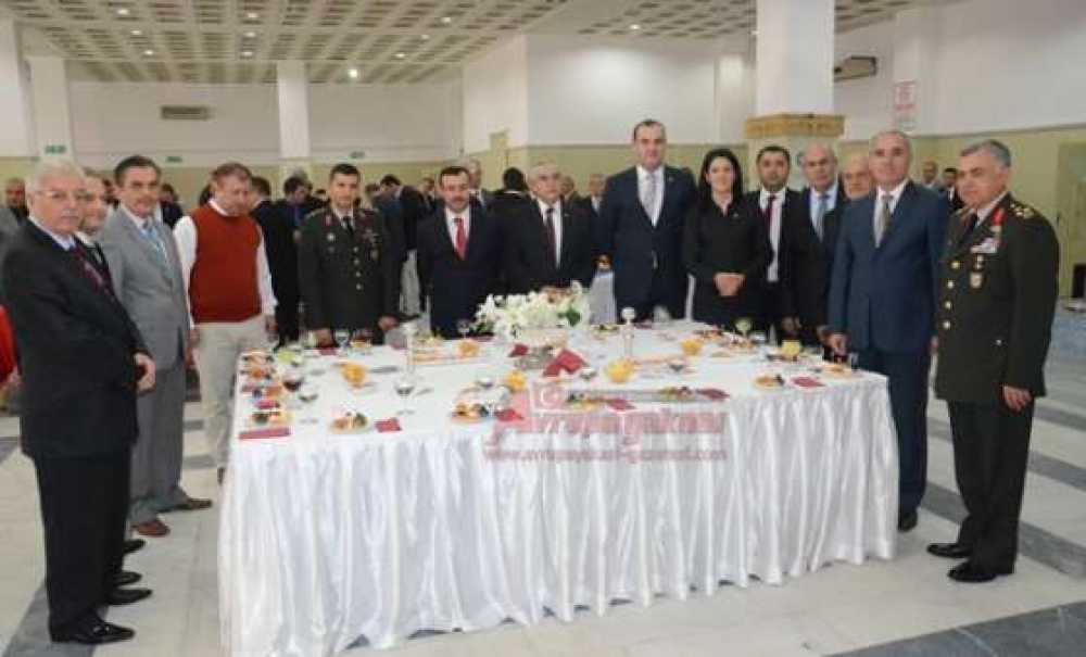 Çorlu Protokolü Bayramda Buluştu