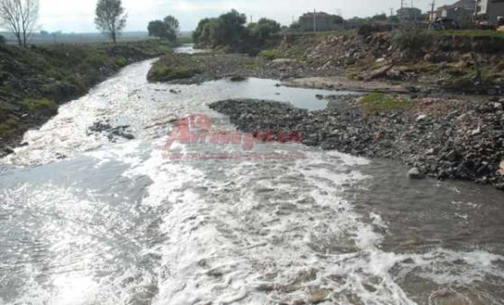 Çorlu Deresinin Debisi Azaldı