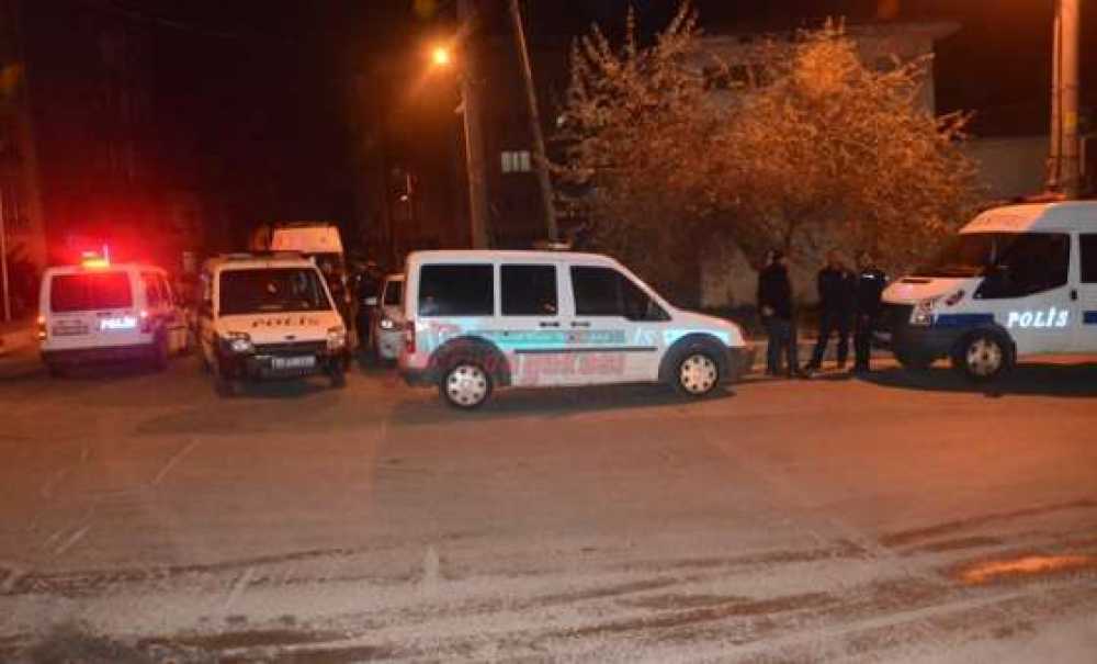 Çorlu'da Polise Taşlı Kobani Saldırısı