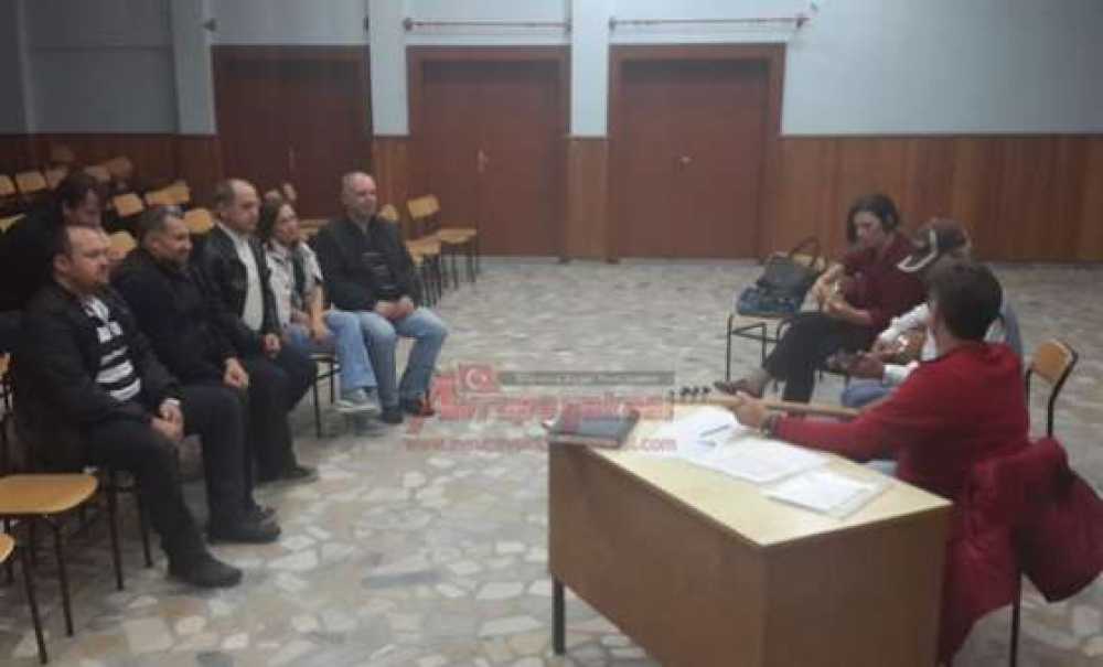 Gazetecilerden Bir İlk