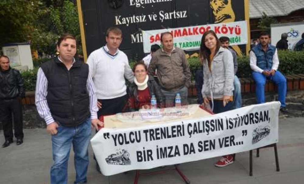 Tren Seferleri Için Imza Kampanyası