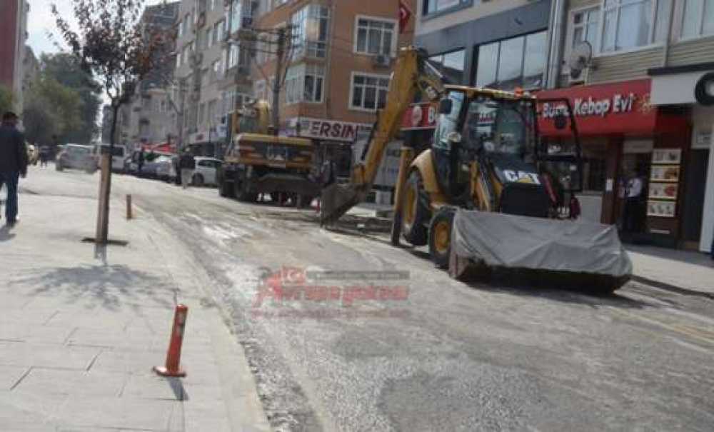 Su Patlağı Trafiği Etkiledi