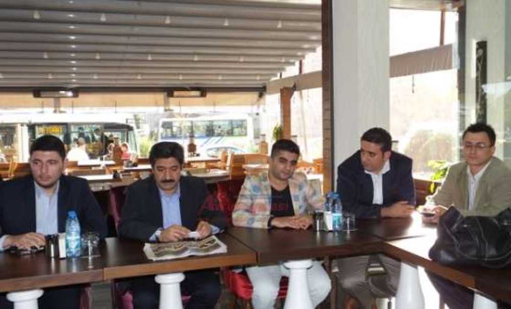 Ak Parti Çorlu İlçe Teşkilatı Gençlik Kollarından Çözüm Süreci Konferansı