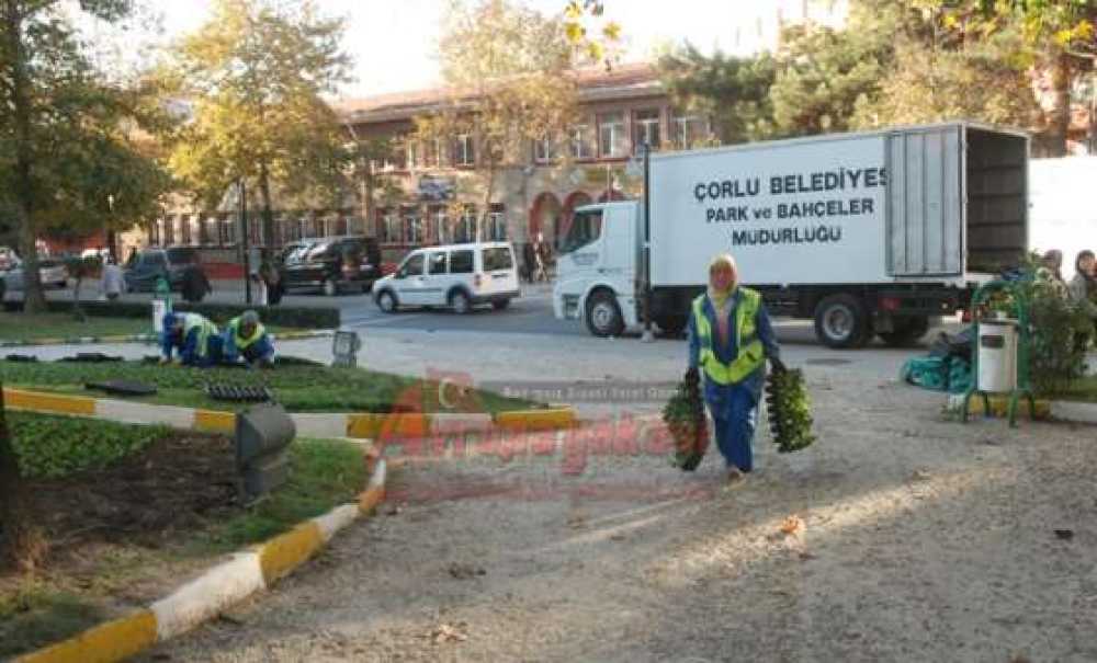 Uğur Mumcu Parkı'na Bakım