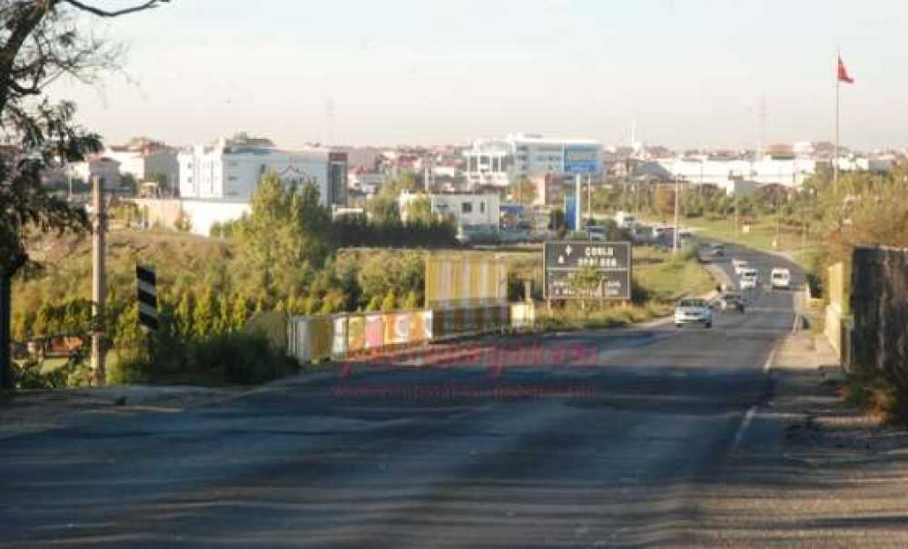 İki Köprüde Korkutuyor