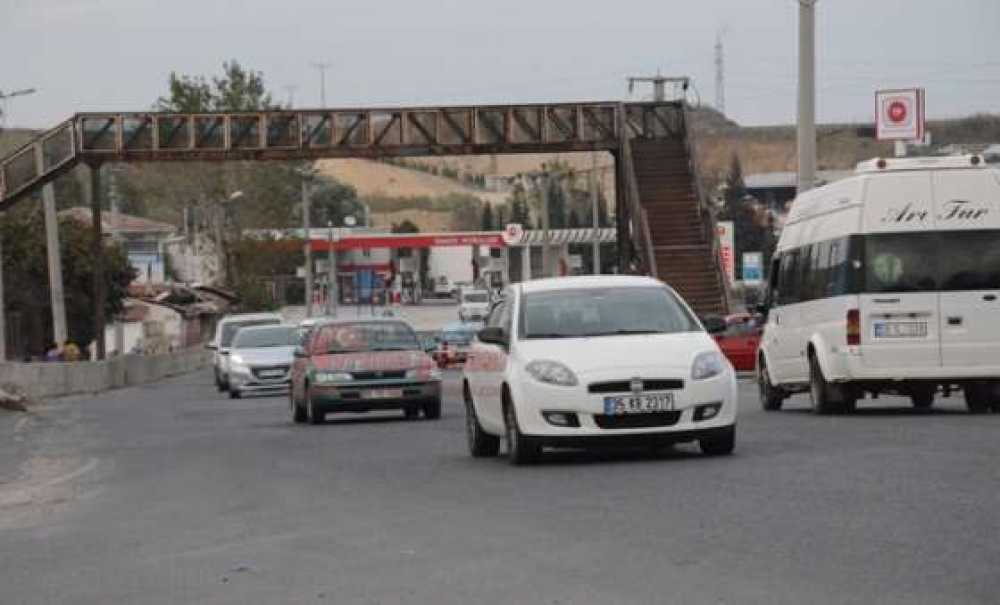 Kaderine Terk Edildi