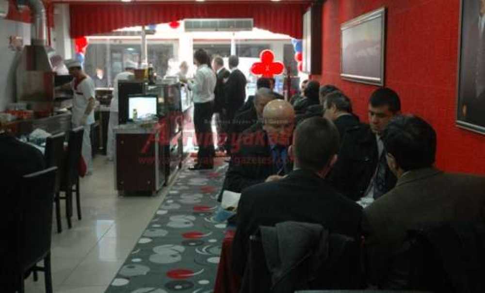 Zehra Sultan Sofrası Açıldı