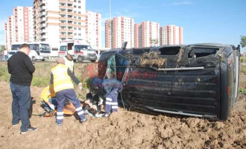 Bülent Ecevit Bulvarı'nda Kaza: 1 Yaralı