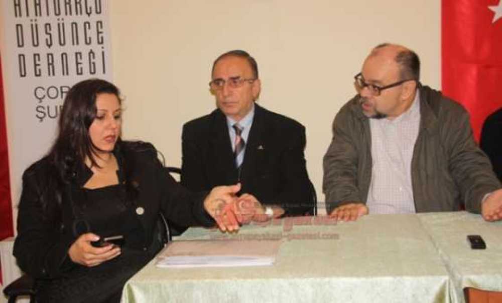 Basın Toplantısında Başkan Ve 2. Başkan Kapıştı