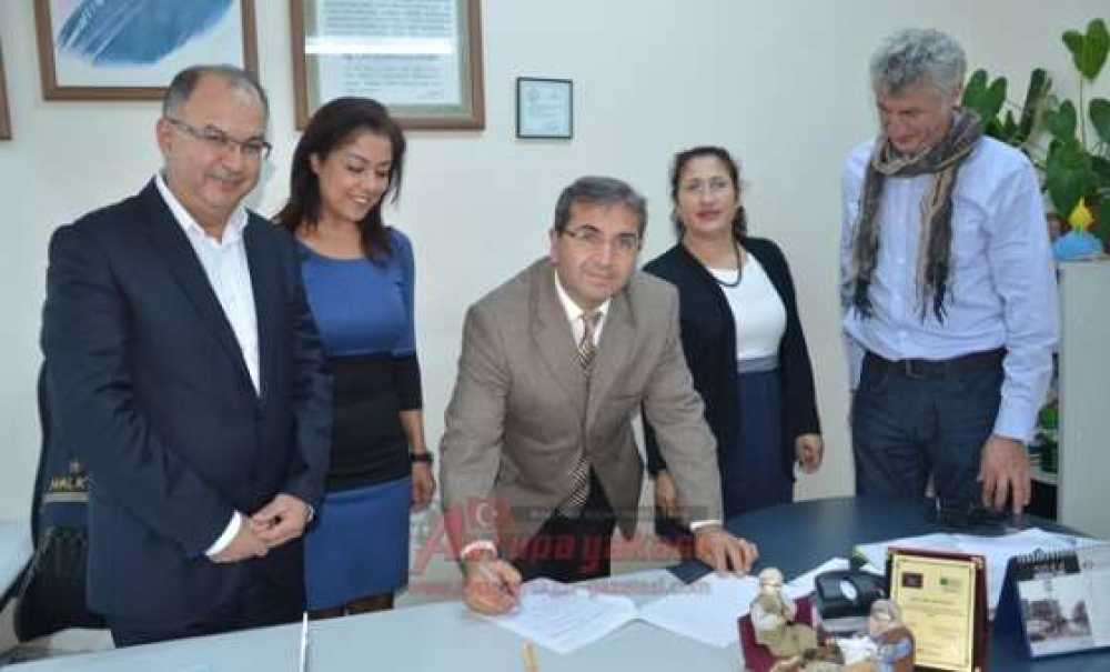 Çorlu Halk Eğitimi Merkezi İle Müzik Derneği Arasında Protokol