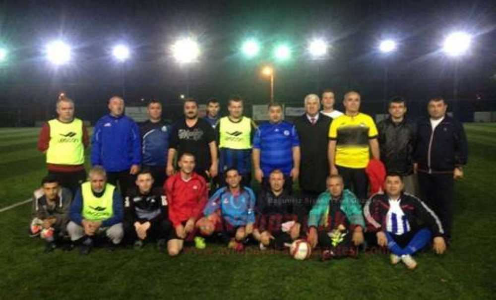 Çorlu Ve Ergene Protokolü Halı Saha Maçında Bir Araya Geldi