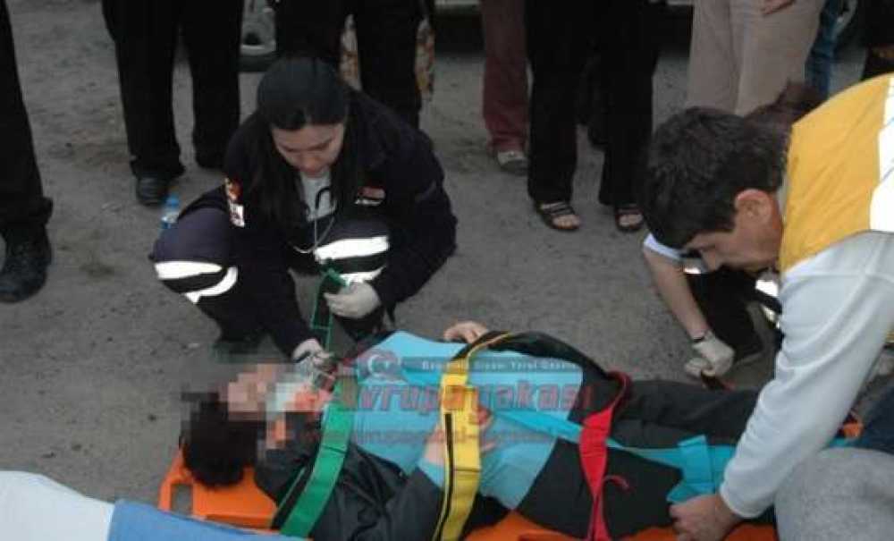 At Arabası Yaşlı Kadını Hastanelik Etti