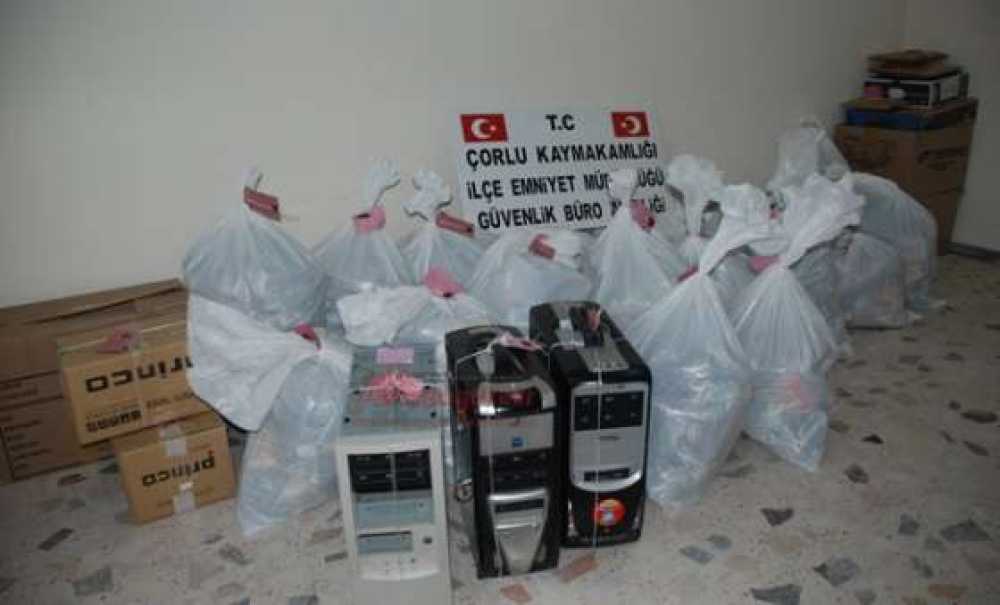 Çorlu Polisi Korsan Dvd Ele Geçirdi