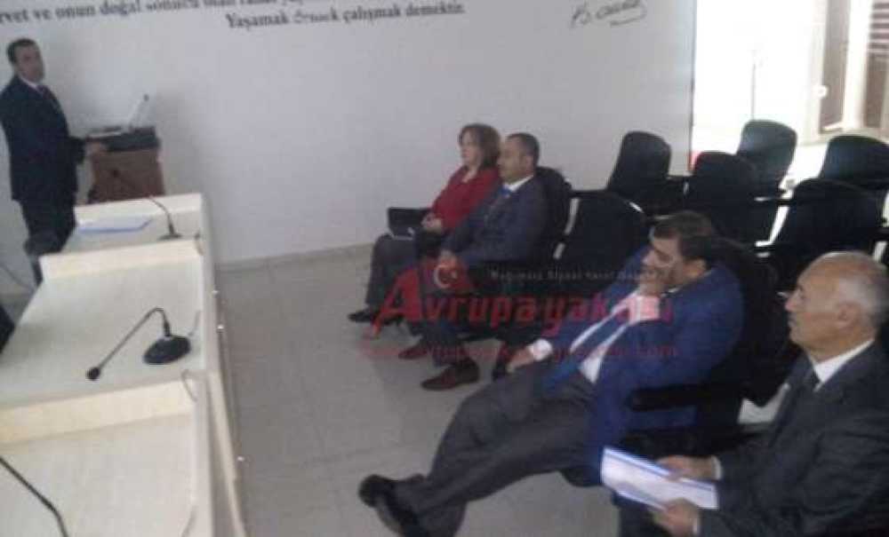 Ergene Kaymakamı Kızıltoprak`tan Halk Eğitimi Toplantısı