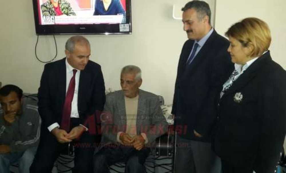 Kaymakam Kılıç'tan Türk Çocuk Nörolojisi Vakfı Özel Bayıroğlu Bakım Merkezi'ne Ziyaret