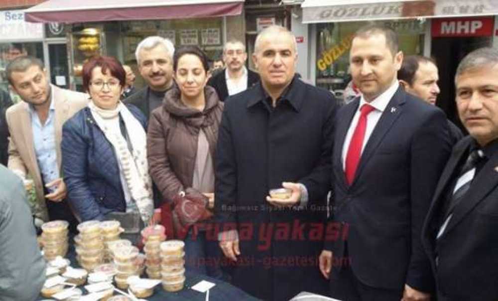 Mhp Aşure Dağıttı