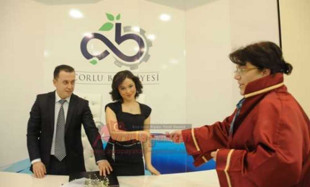 14 Şubat Sevgililer Günü'nde 24 Çift Dünya Evine Girdi