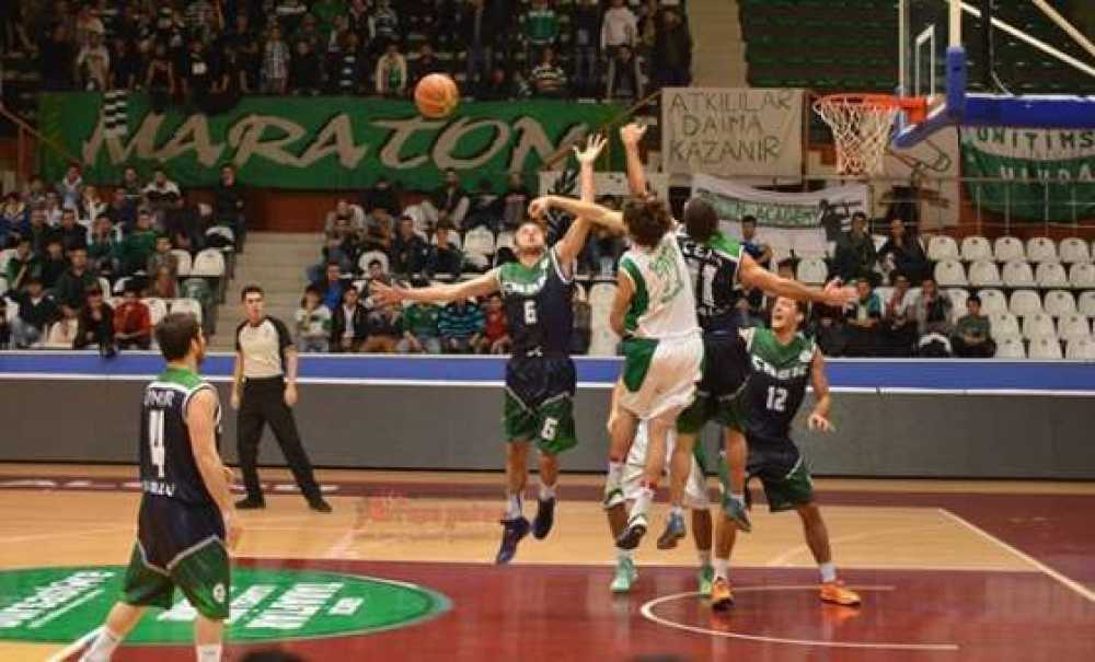 Çbsk Bursa Deplasmanında Farklı Kaybetti