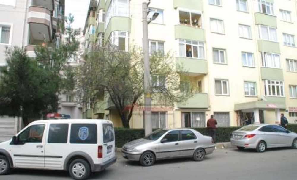 Yaşlı Adam 3. Kattan Düştü