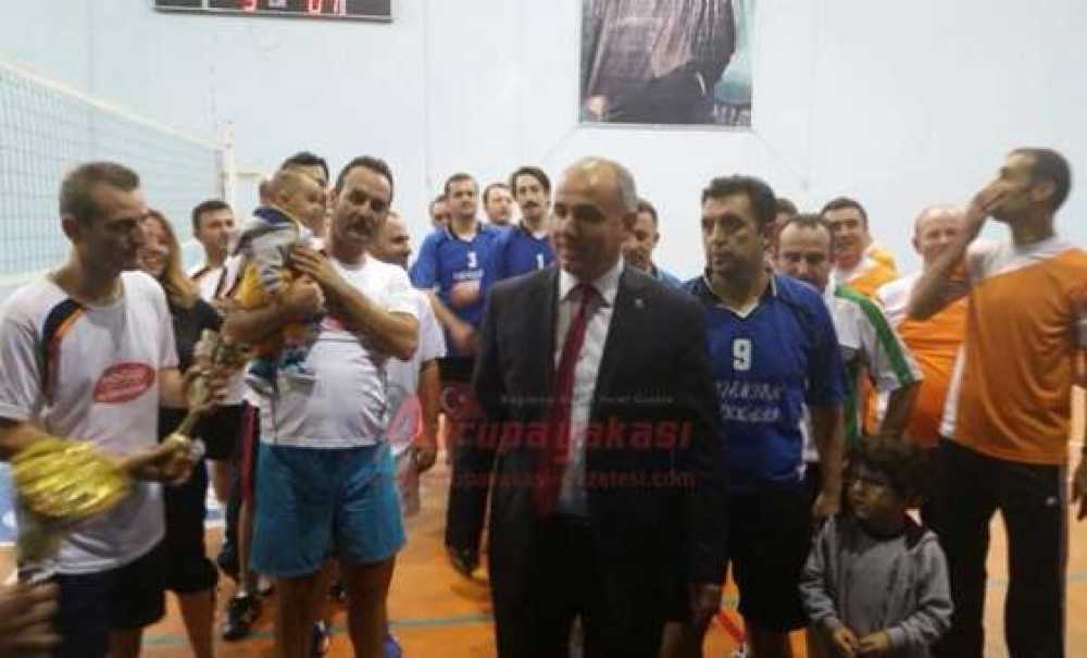 Öğretmenler Arası Turnuvanın Kazananı Endüstri Meslek Lisesi Oldu