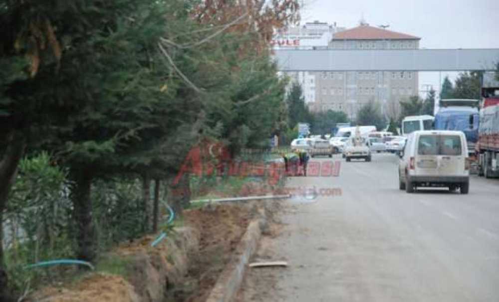 Yeni Sanayi Sitesi Aydınlanıyor