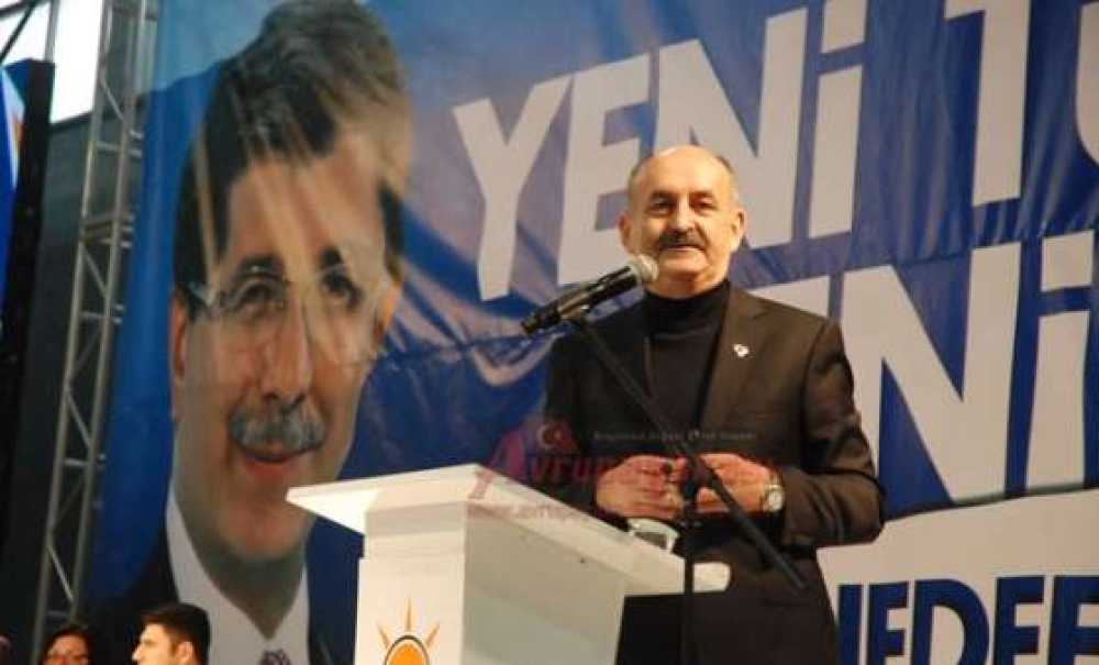 Bakan Müezzinoğlu Ak Parti Çorlu İlçe Kongresine Katıldı