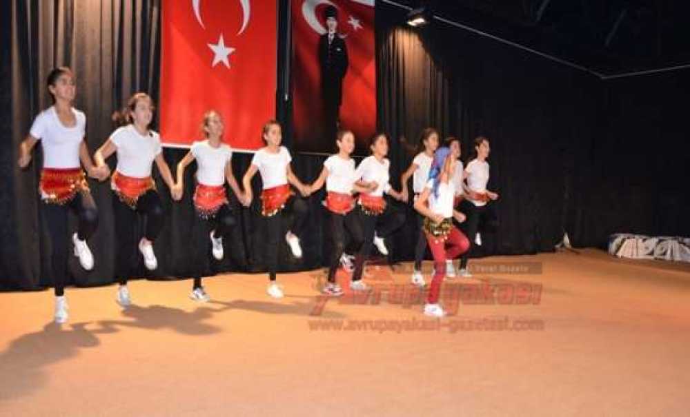 Öğretmeler Günü Nedeniyle Ergene`de Kutlama Programı Düzenlendi