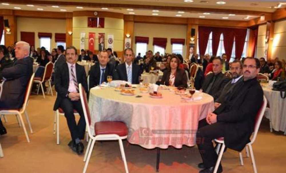 Öğretmeler Günü Nedeniyle Ergene`de Kutlama Programı Düzenlendi