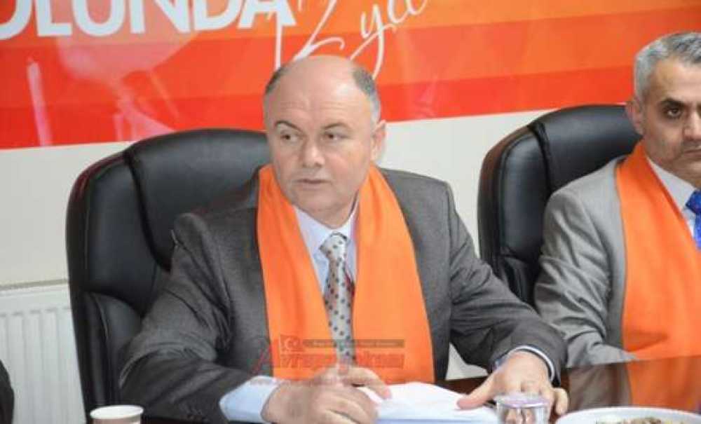 Ak Parti Çorlu İlçe Teşkilatı Yeni Yönetimini Tanıttı