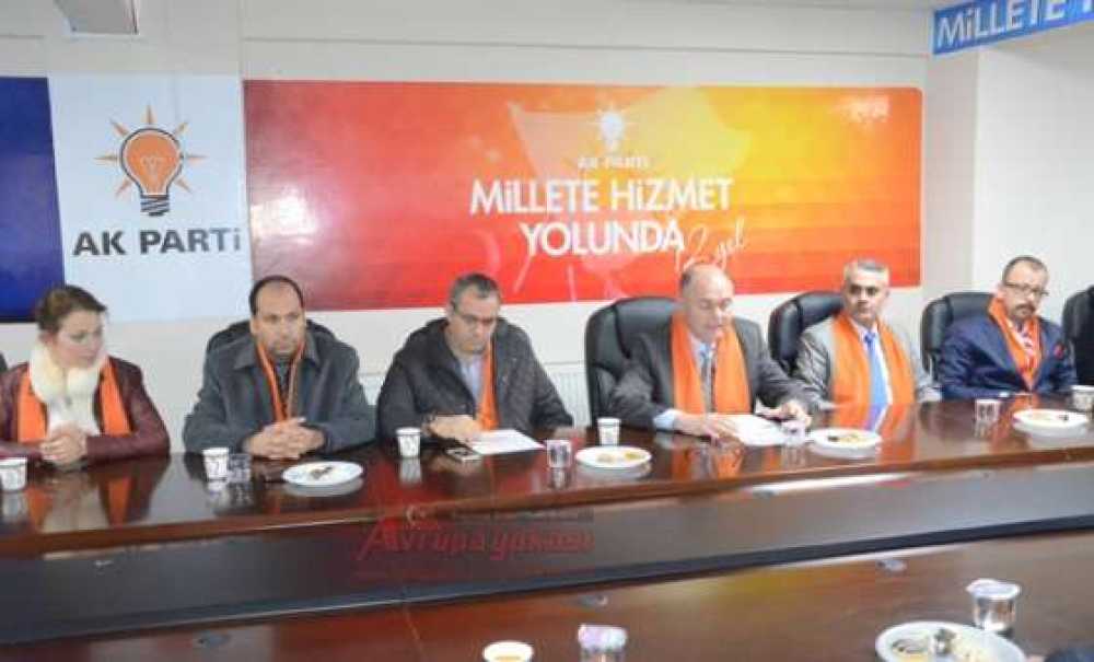 Ak Parti Çorlu İlçe Teşkilatı Yeni Yönetimini Tanıttı