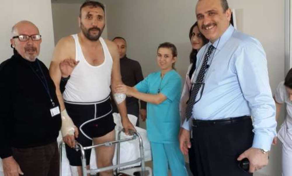 Kolu, Bacağı Ve Kaburgası Kırılan Hasta Tek Ameliyatla 3 Günde Ayağa Kaldırıldı