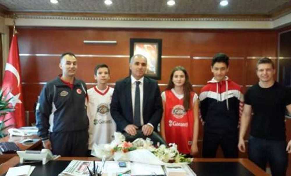 Çorlu`da 12 Dev Adam Basketbol Okulu Açılacak