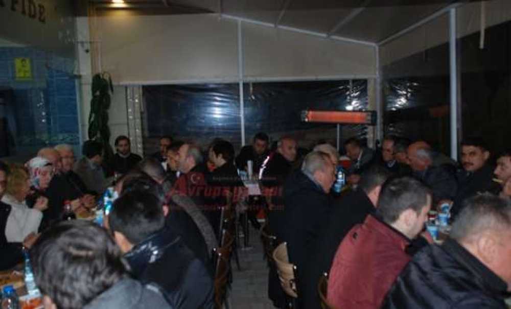 Ak Parti Ergene İlçe Başkanlığı'ndan Dayanışma Ve Vefa Yemeği