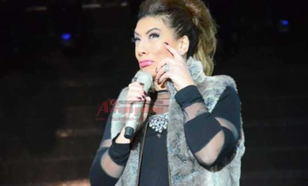 Işın Karaca Çorlu'yu Şarkılarıyla Isıttı