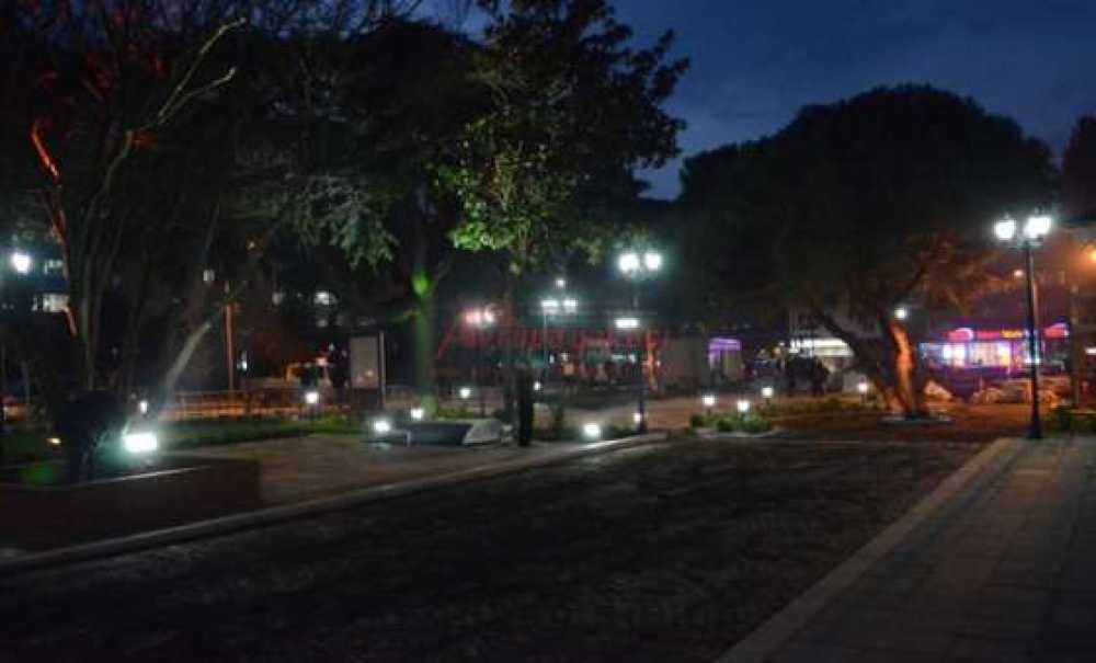 Tarihi Belediye Binasına Muhteşem Işıklandırma