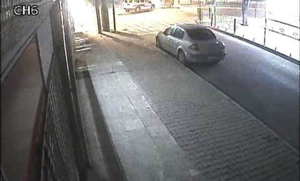 Resmi Polis Aracının Karıştığı Kaza Saniye Saniye Görüntülendi