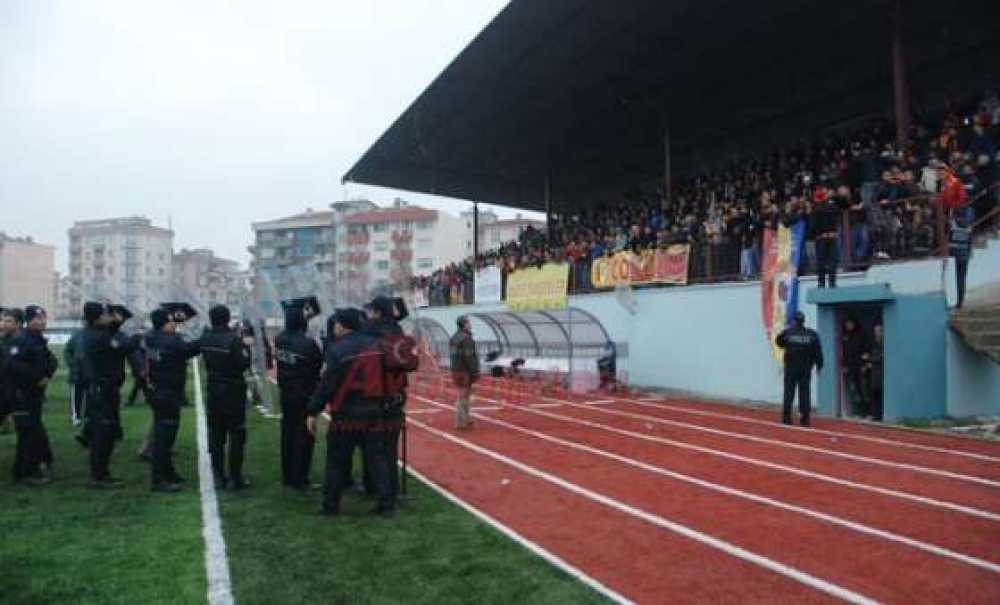 Çorluspor 1947`ye Ceza Kapıda